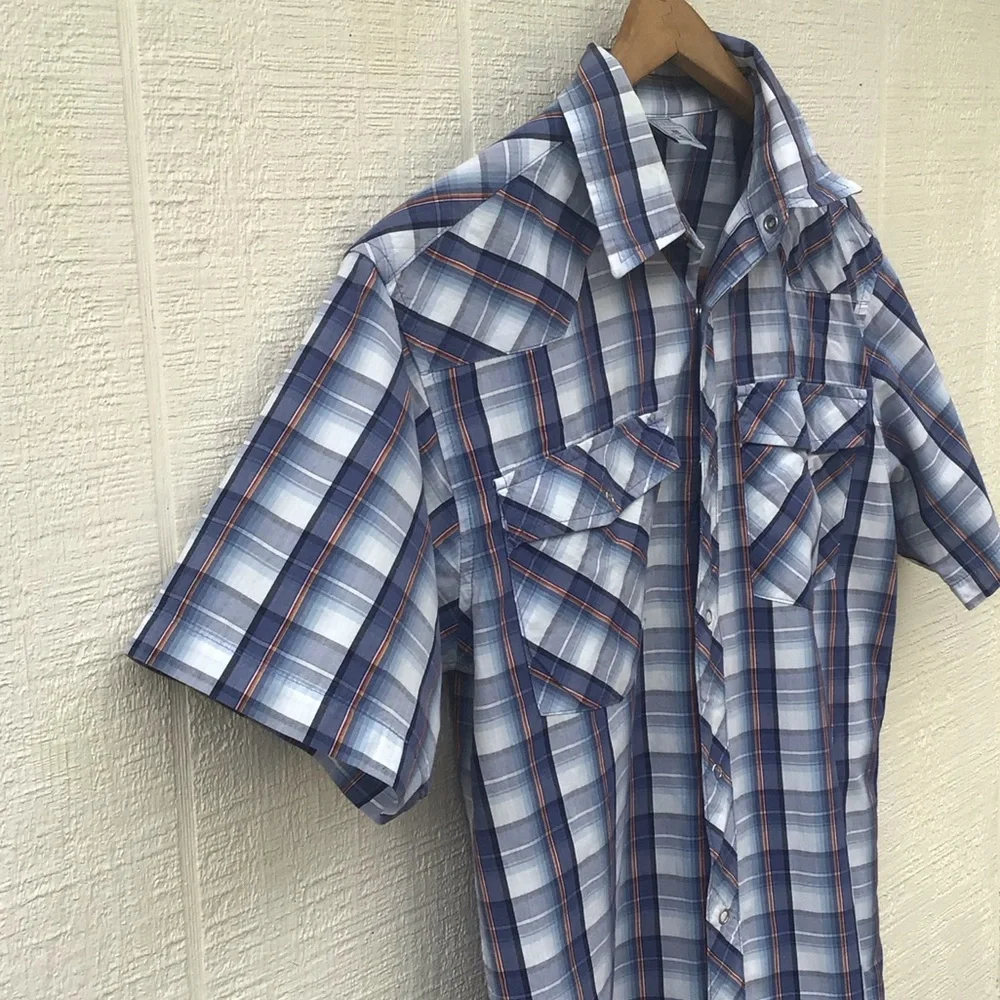 Y2K vintage western style skater vibe short sleeve snap button front Plaid Shirt